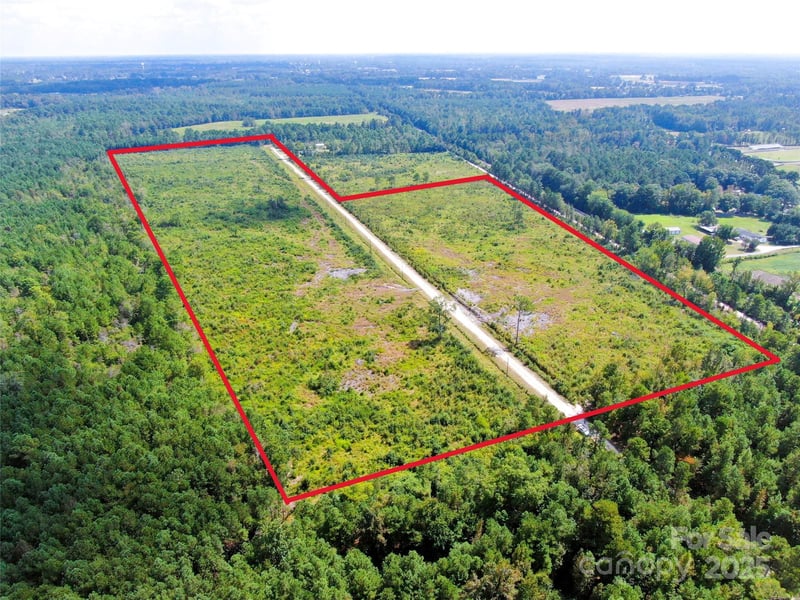 Porcelain Dr, Pembroke, NC 28372
