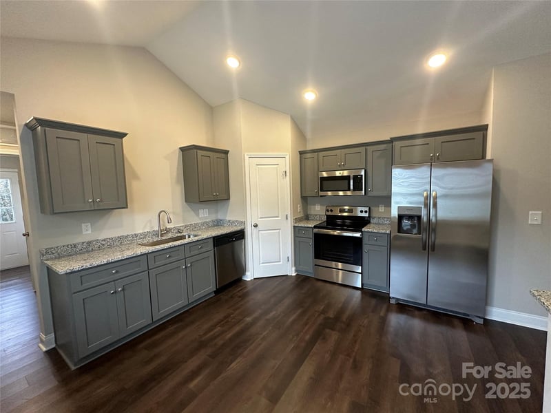 001 Arbor St, Wadesboro, NC 28170