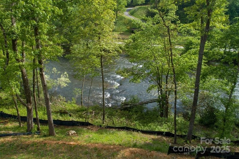 316 River Club Dr #3, Cullowhee, NC 28723