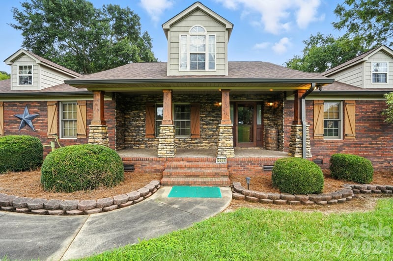 3369 Roberta Rd, Concord, NC 28027