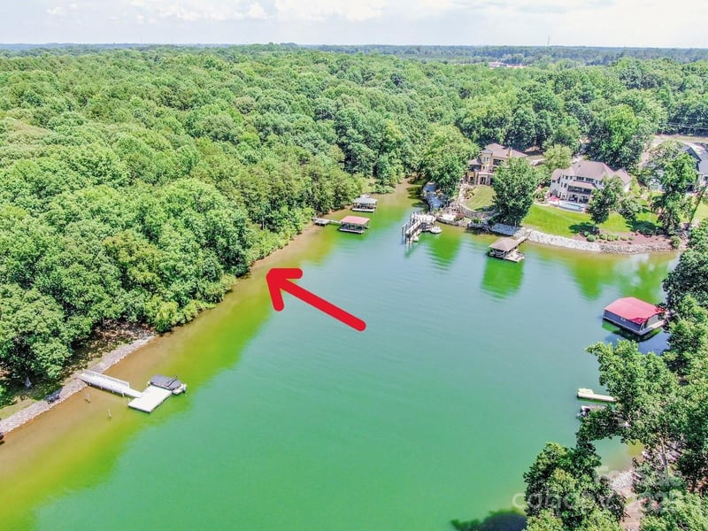 127 Melrose Ln, Mooresville, NC 28117