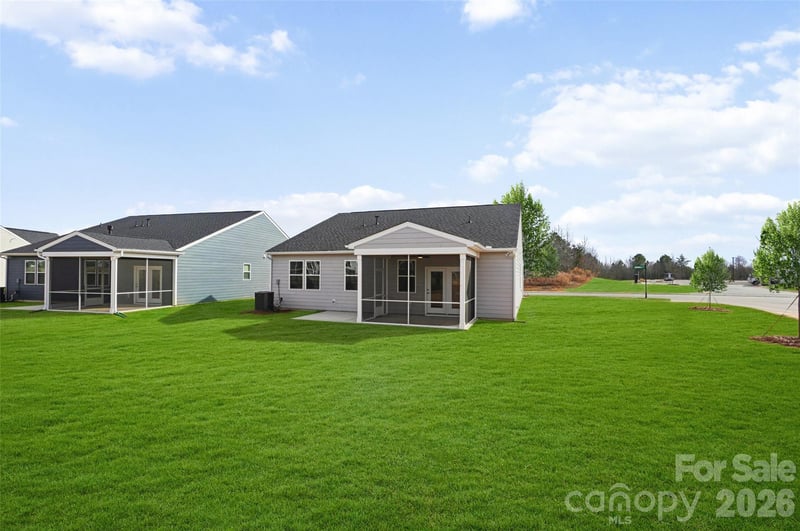 1044 Arundle Rd, Sherrills Ford, NC 28673