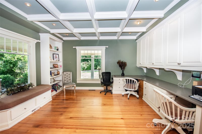 10245 Cool Springs Rd, Woodleaf, NC 27054