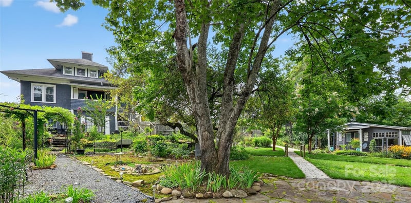 178 Caldwell St, Brevard, NC 28712