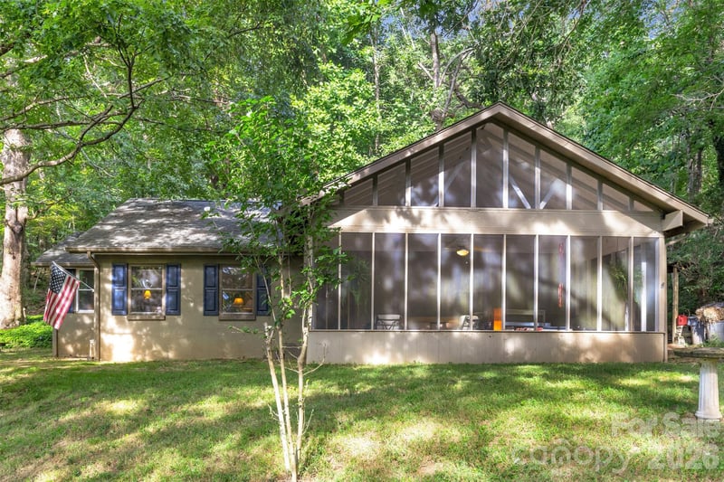 3605 Skyuka Mountain Rd, Columbus, NC 28722