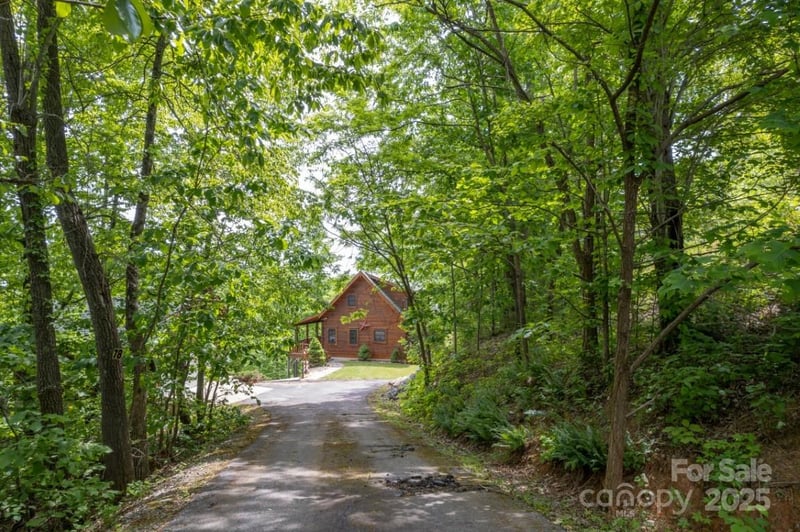 186 Black Ridge Dr, Bostic, NC 28018