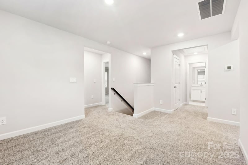 1428 Wildflower St, Newton, NC 28658