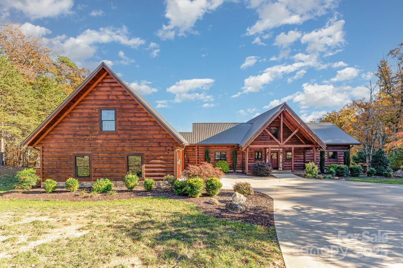 1220 Sierra Trace Rd, Denton, NC 27239