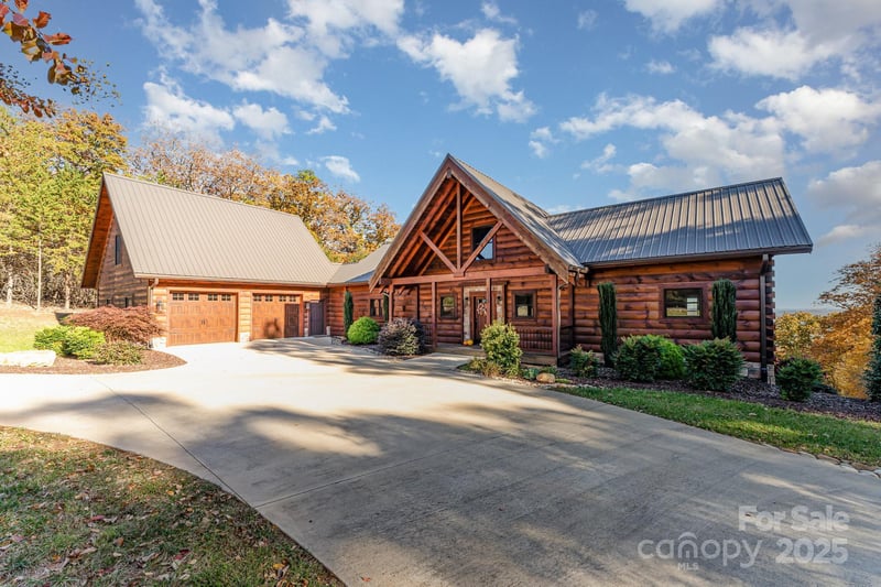 1220 Sierra Trace Rd, Denton, NC 27239