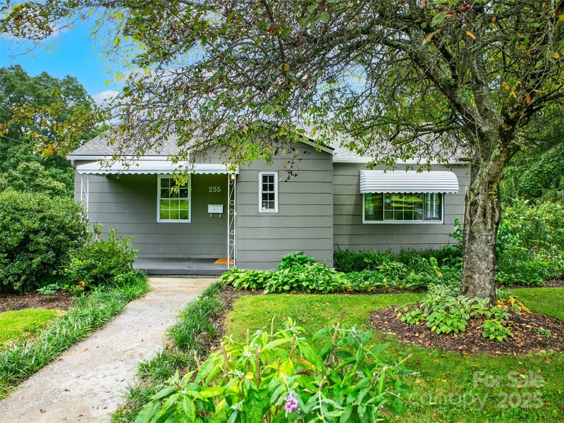 255 North Country Club Rd, Brevard, NC 28712