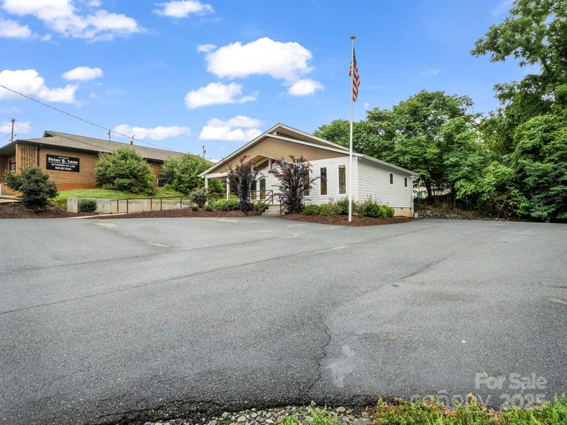 147 Court St, Rutherfordton, NC 28139