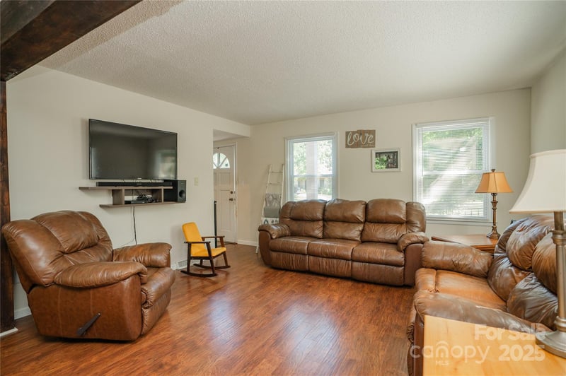 427 Willow Rd, Salisbury, NC 28147