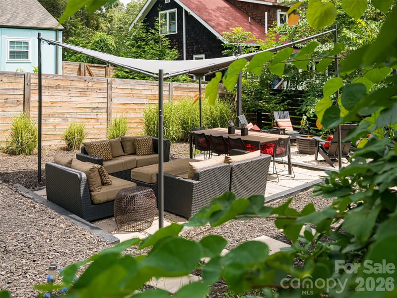 197 Chatham Rd, Asheville, NC 28804