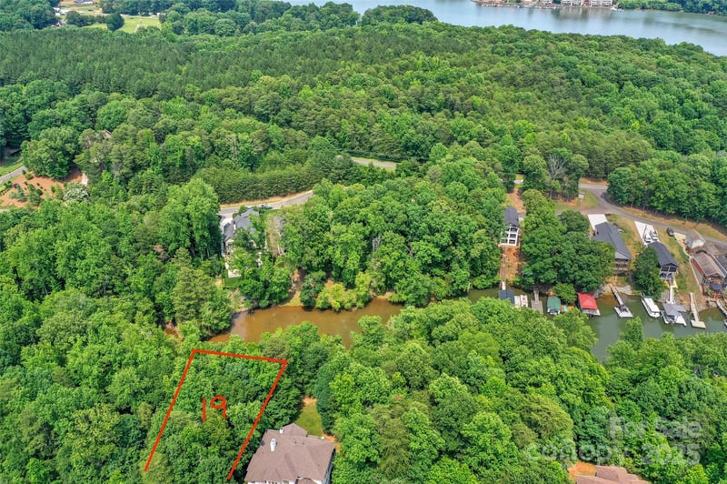 2021 Beauhaven Ln #19, Belmont, NC 28012