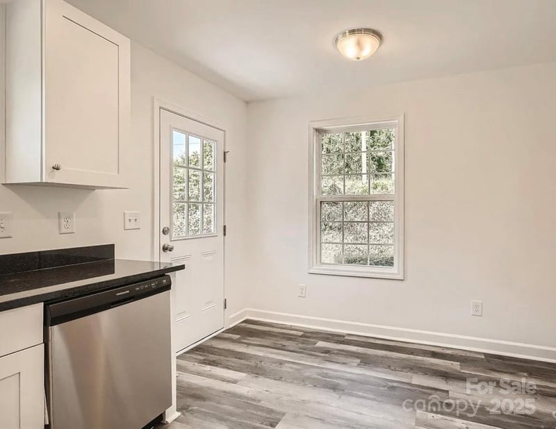815 Sherwood Ave, Albemarle, NC 28001