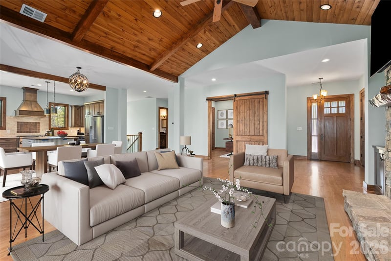 50 Hallett Ct, Asheville, NC 28803