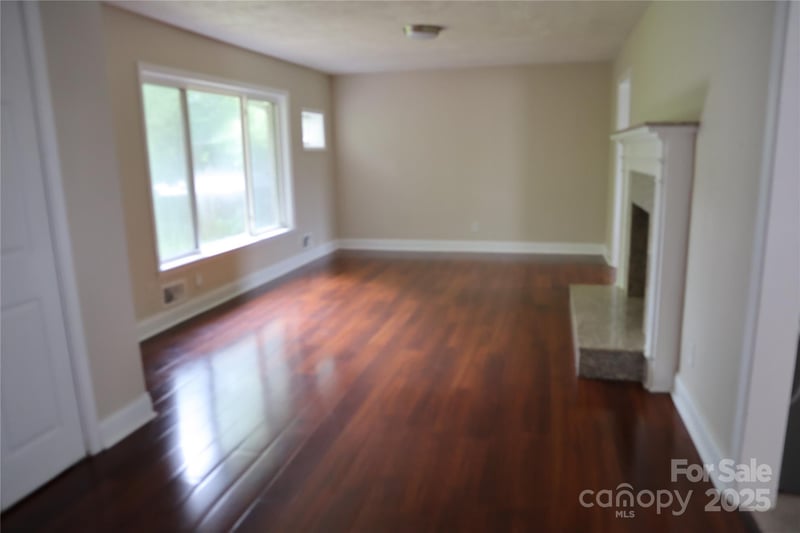 1703 Tyvola Rd, Charlotte, NC 28210