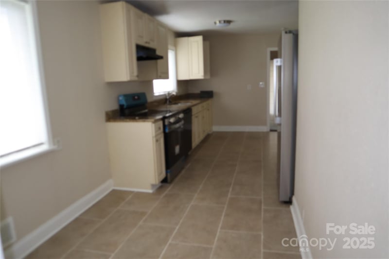 1703 Tyvola Rd, Charlotte, NC 28210