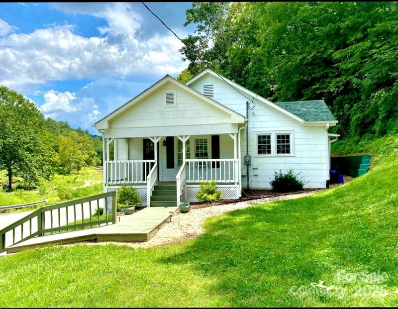1294 Cane Creek Rd, Bakersville, NC 28705