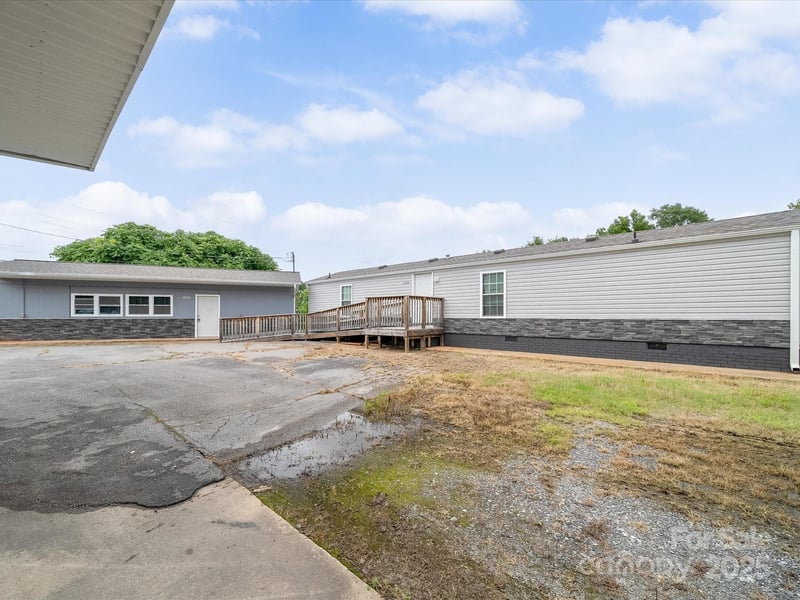 1168 Main St, Forest City, NC 28043