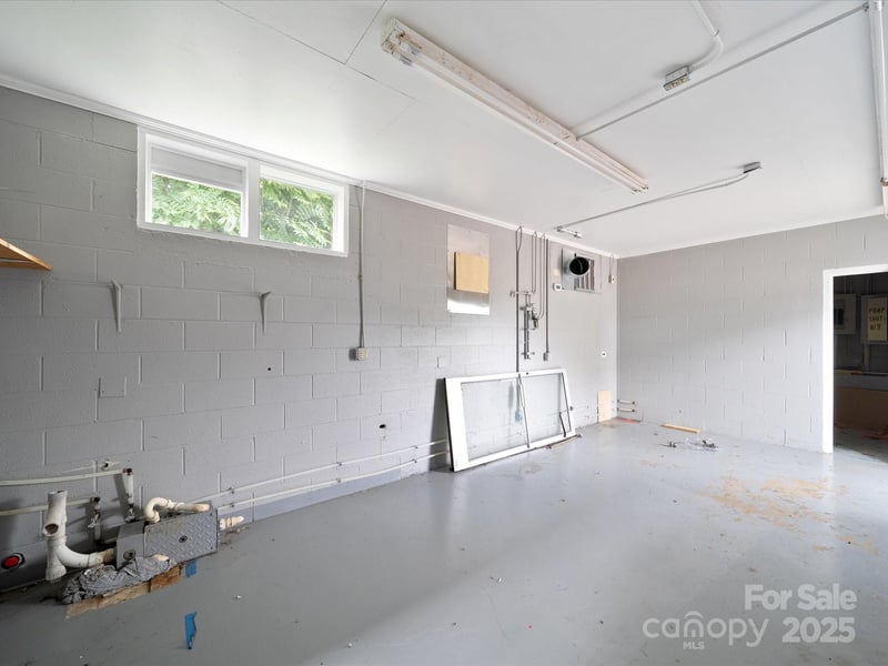 1168 Main St, Forest City, NC 28043