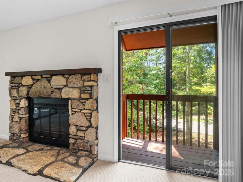 102 Cedar Forest Trl, Asheville, NC 28803