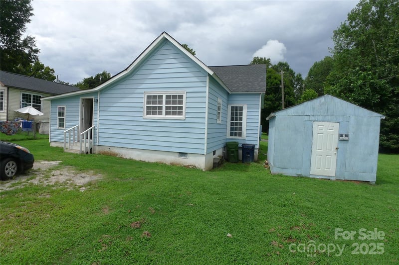 816 Olympia St #292, Lexington, NC 27295