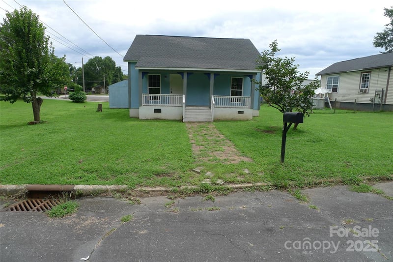 816 Olympia St #292, Lexington, NC 27295