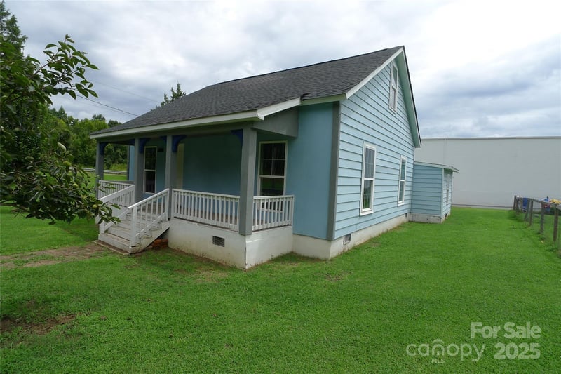 816 Olympia St #292, Lexington, NC 27295