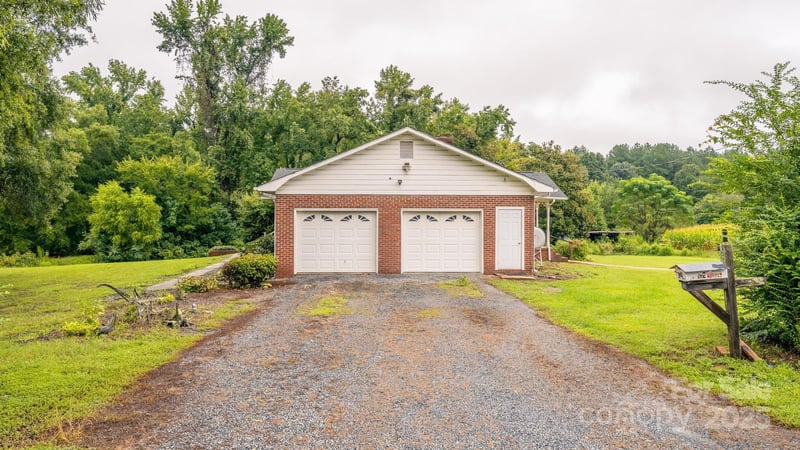 215 Big Buck Rd, Richfield, NC 28137