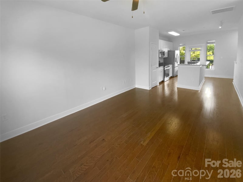 1031 Skyline View Way, Charlotte, NC 28204