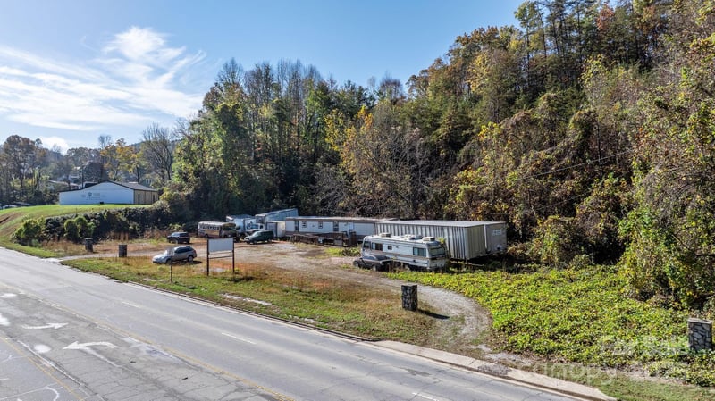 1965 N Main St, Marion, NC 28752