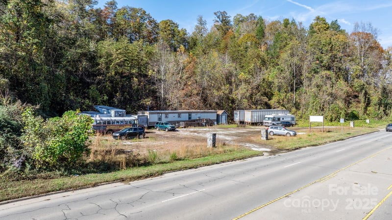 1965 N Main St, Marion, NC 28752