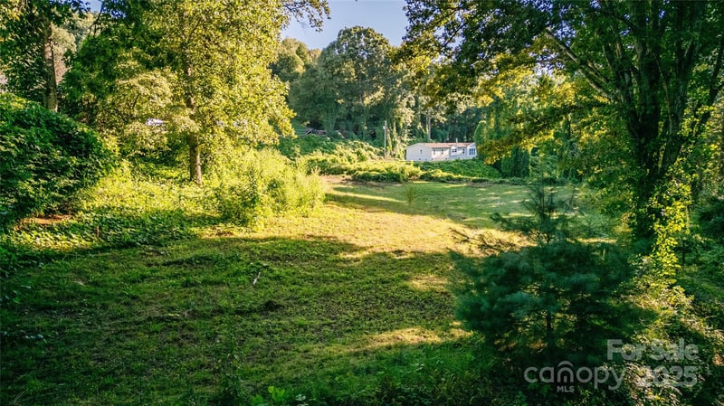 Franklin Grove Church Rd, Bryson City, NC 28713