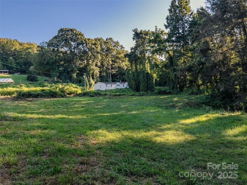 Franklin Grove Church Rd, Bryson City, NC 28713