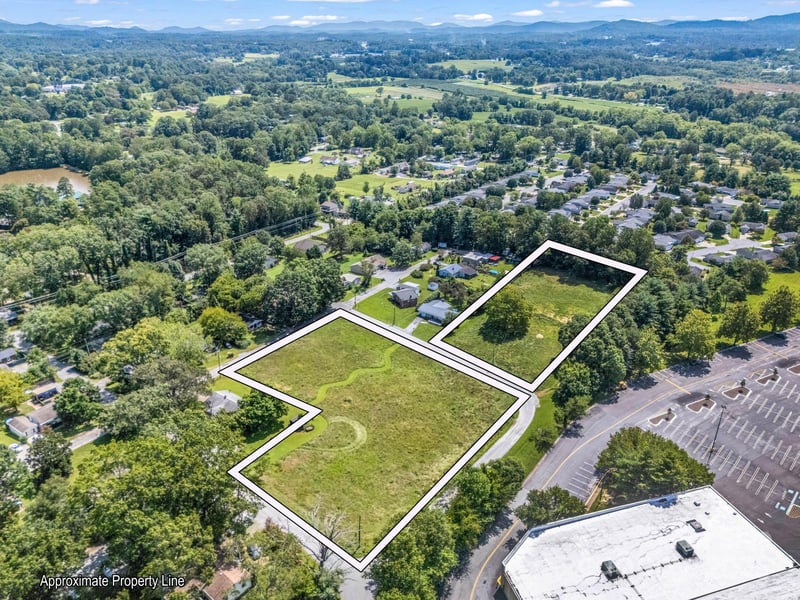 410 Freeman St, Hendersonville, NC 28792
