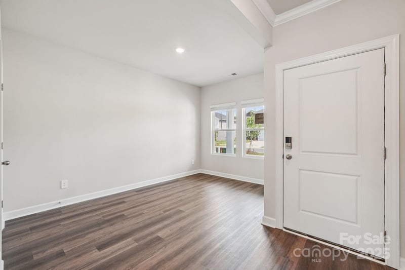 1480 Carthage Dr, Salisbury, NC 28144