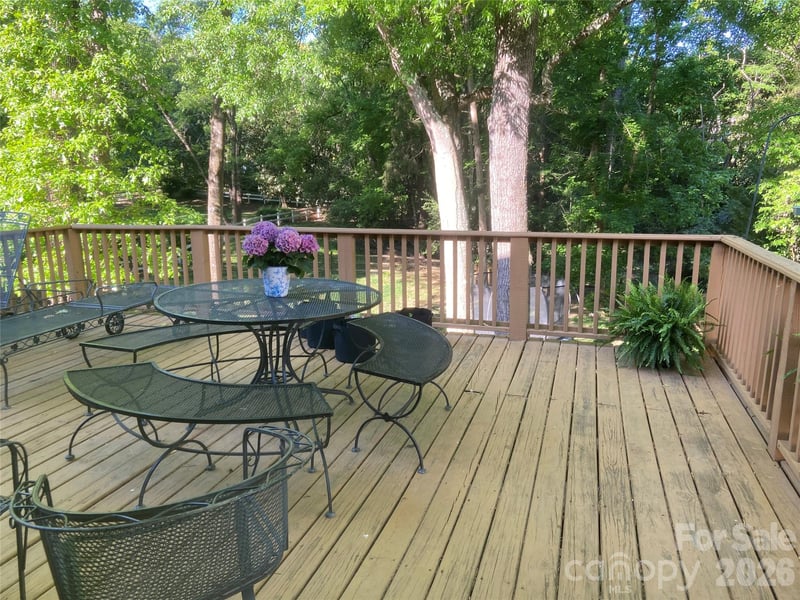 6632 Summer Darby Ln, Charlotte, NC 28270