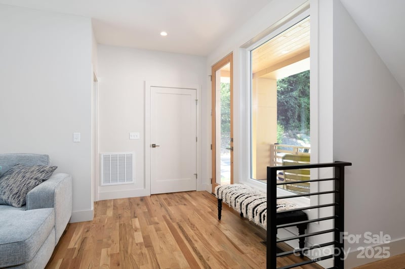 5 Orrinel Way, Asheville, NC 28806