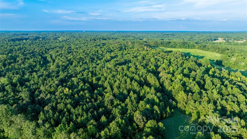 000 Daystar Rd #9, Lancaster, SC 29720