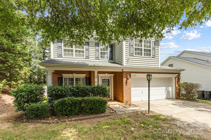 1903 Dundalk Rd, Charlotte, NC 28270