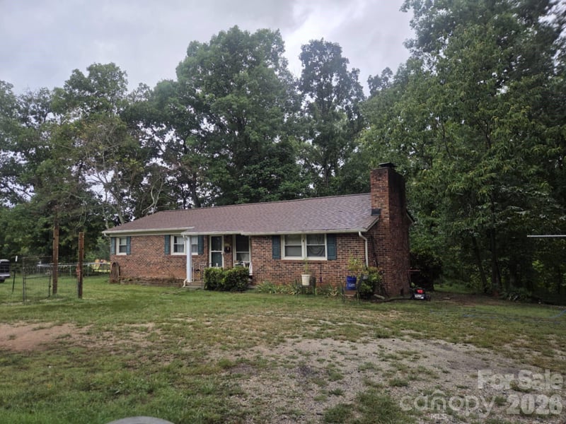2740 Irene Bridge Hw, Hickory Grove, SC 29717