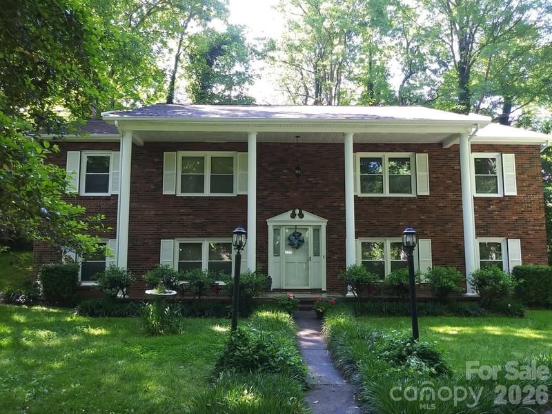 3065 Woodstream Dr, Valdese, NC 28690