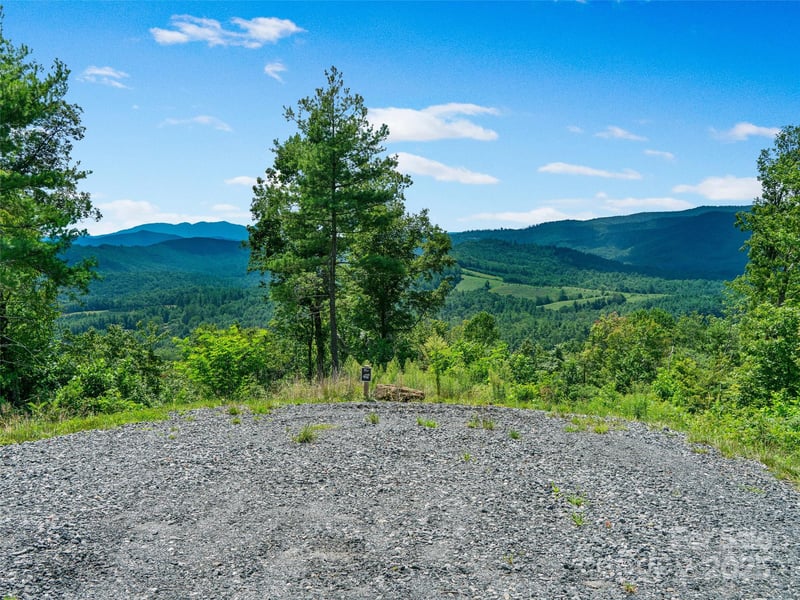 Summit View Pw #42, Spruce Pine, NC 28777