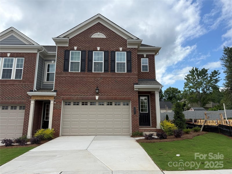 12119 Lavinia Ln, Charlotte, NC 28277