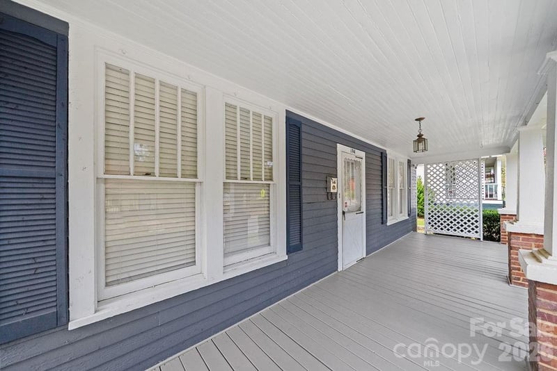 194 Cedar Dr, Concord, NC 28025