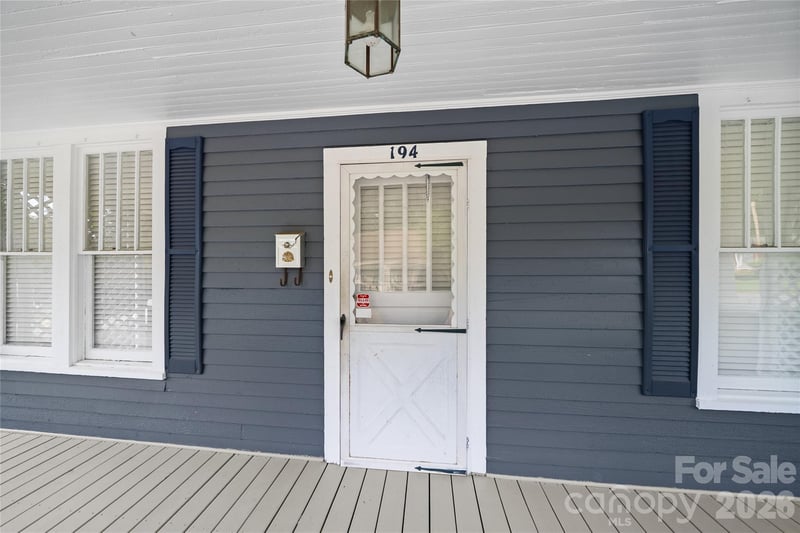 194 Cedar Dr, Concord, NC 28025