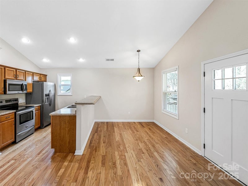 64 Marietta St, Asheville, NC 28803