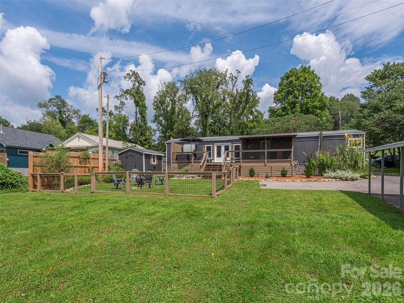 248 Max Thompson Rd, Canton, NC 28716