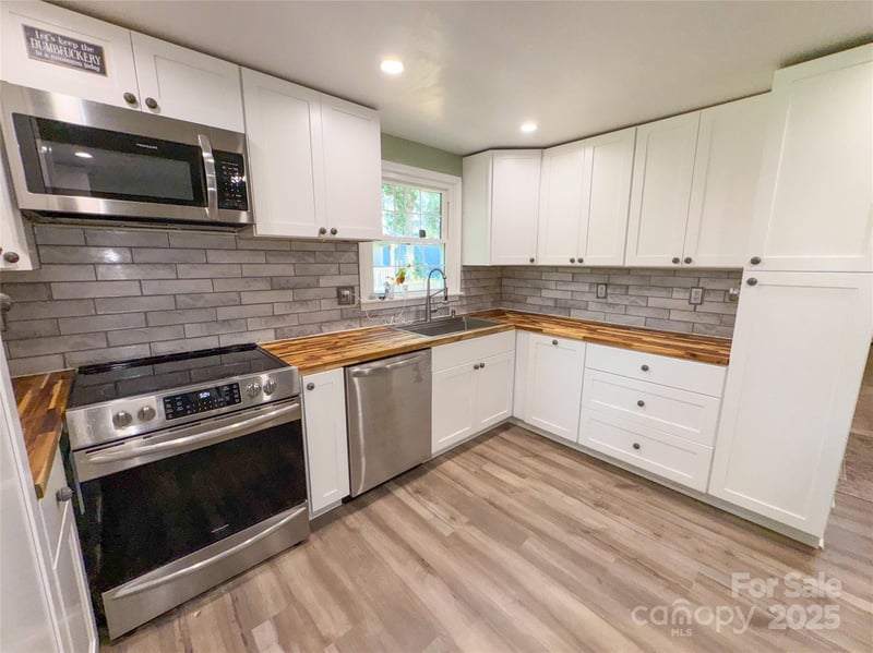 368 Gaddy Farm Rd, Mount Gilead, NC 27306